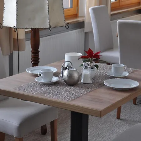 Cafe Erbhof 3* كارتياسش